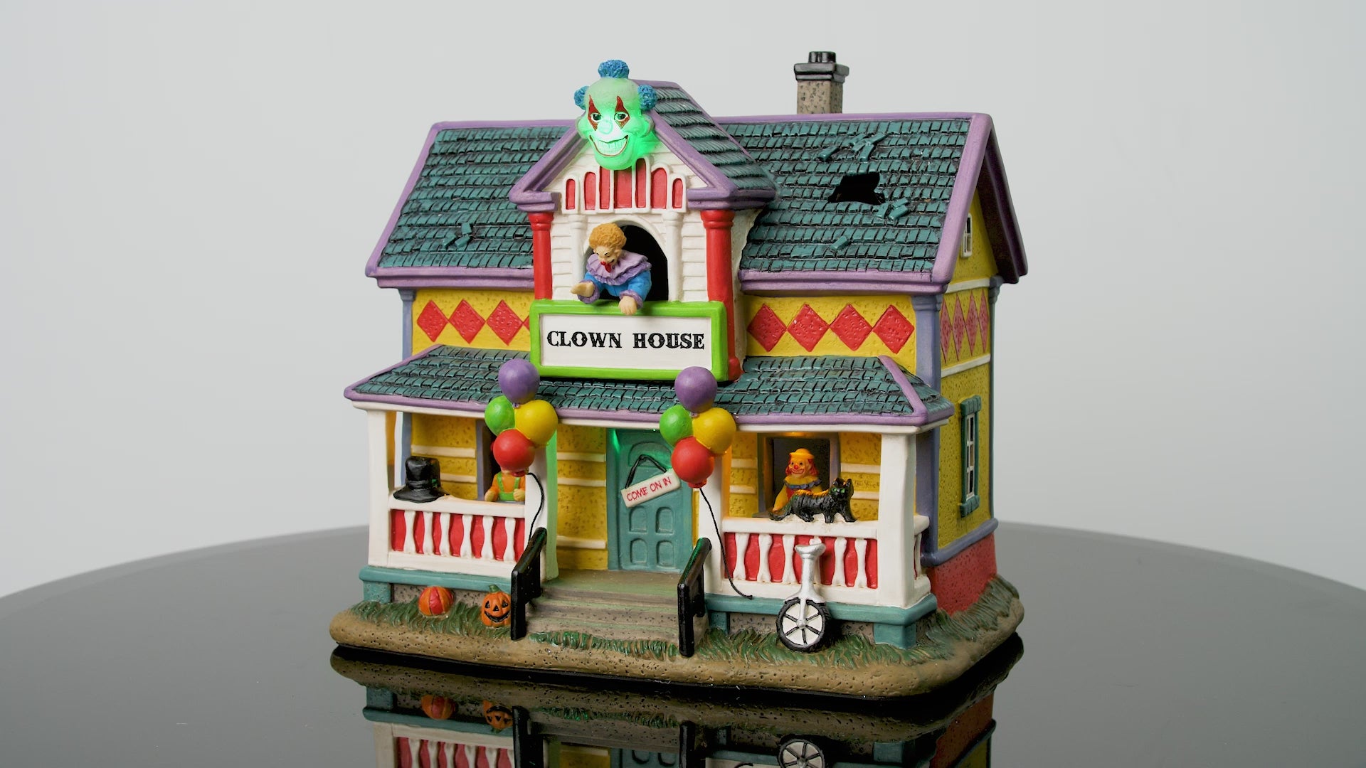 LED Clown Porcelain  House